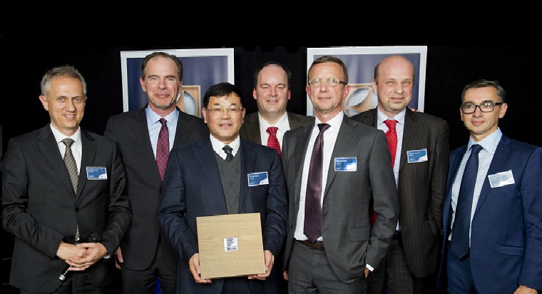 1518249220607568.jpg 官网屡获国际大奖.jpg